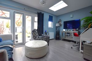 Photo 11- click for photo gallery